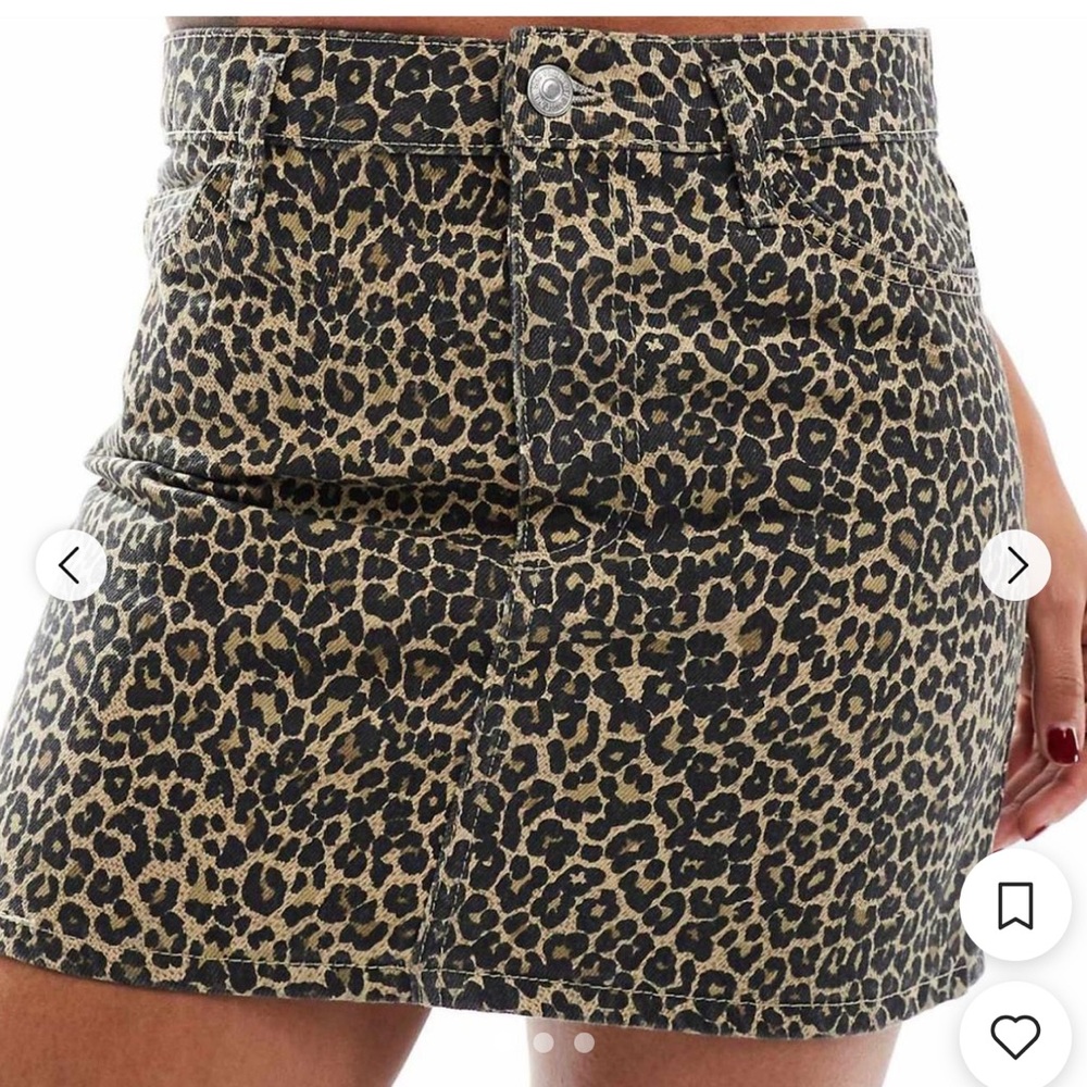 Leopard / Cheetah Print Denim mini skirt